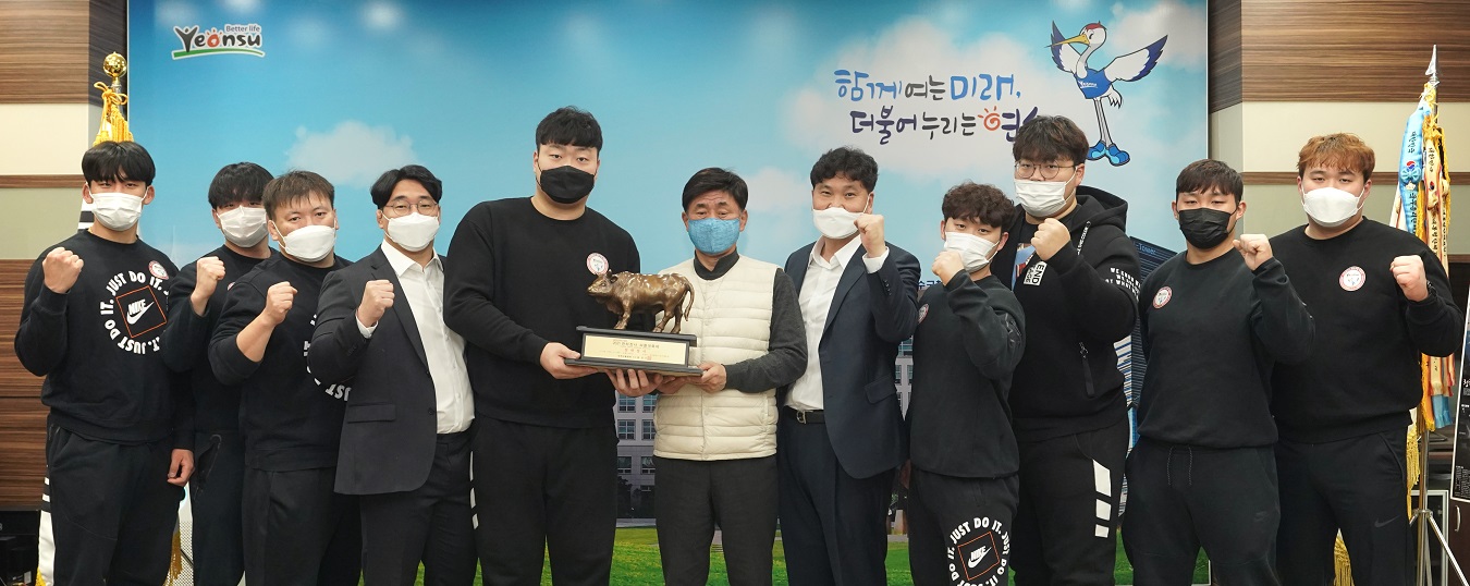 연수구청 씨름단, 창단 25년만에 첫 천하장사 배출의 1번째 이미지